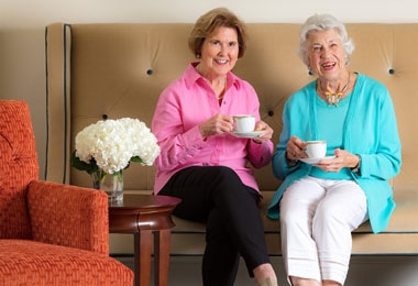 10 Reasons to Move to a Senior Community